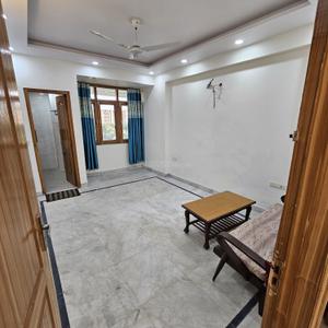 Hall Image of 1800 Sq.ft 3 BHK Apartment / Flat for sale in CGHS Udyog Vihar, Sector 22 Dwarka New Delhi for Rs. 35000000