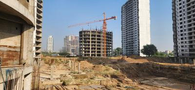 Image of 2865 Sq.ft 4 BHK Apartment / Flat for sale in Omaxe The Lake, New Chandigarh, Chandigarh for Rs. 30000000