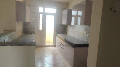 Kitchen Image of 2415 Sq.ft 4 BHK Apartment / Flat for rent in Rise Organic Homes Phase 1, Mahurali Ghaziabad for Rs. 40000