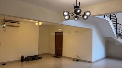 Hall Image of 3300 Sq.ft 5 BHK Duplex for rent in Embassy Habitat, Vasanth Nagar Bengaluru for Rs. 210000