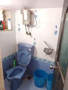 Bathroom Image of 315 Sq.ft 1 RK Apartment / Flat for sale in Parel Mumbai for Rs. 8500000