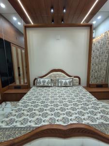 Bedroom Image of 4800 Sq.ft 5 BHK Apartment / Flat for sale in Sunrise Vista, Bodakdev Ahmedabad for Rs. 50000000