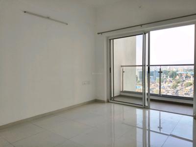 Bedroom Image of 825 Sq.ft 2 BHK Apartment / Flat for rent in Runwal The Central Park, Chinchwad Pune for Rs. 35999