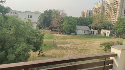 Bedroom Image of 2600 Sq.ft 2.5 BHK Builder Floor for rent in Uppal Southend, Sector 49 Gurgaon for Rs. 40000