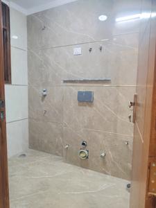 Common Bathroom Image of 1450 Sq.ft 3 BHK Apartment / Flat for sale in Chhattarpur New Delhi for Rs. 11000000