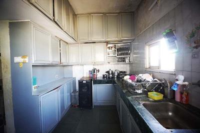 Kitchen Image of 1912 Sq.ft 4 BHK Penthouse for sale in Paldi Ahmedabad for Rs. 11000000