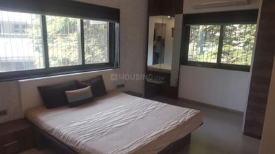 Bedroom Image of 1100 Sq.ft 3 BHK Apartment / Flat for rent in Vile Parle East Mumbai for Rs. 135000