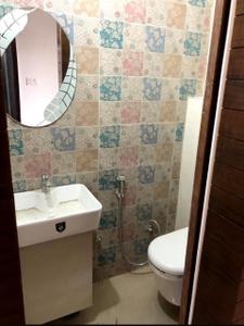 Bathroom Image of 2250 Sq.ft 3 BHK Builder Floor for sale in Sector 29 Faridabad for Rs. 19000000