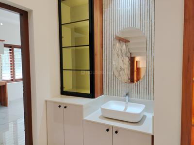 Bathroom Image of 1700 Sq.ft 3 BHK Independent House for sale in Aluva Kochi for Rs. 9000000