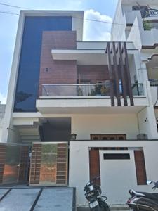 Image of 1250 Sq.ft 2 BHK Builder Floor for rent in Gomti Nagar, Lucknow for Rs. 20000
