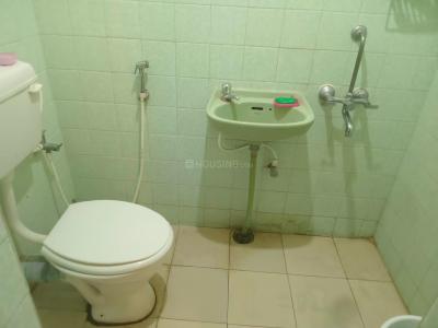 Bathroom Image of 1200 Sq.ft 3 BHK Apartment / Flat for sale in T Nagar Chennai for Rs. 30000000