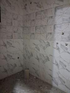 Common Bathroom Image of 650 Sq.ft 1 BHK Apartment / Flat for sale in JMD A1 Height by JMD Construction, Sector 74 Noida for Rs. 2550000