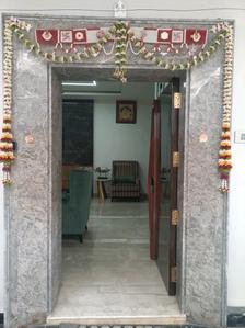 Main Entrance Image of 6000 Sq.ft 6 BHK Independent House for sale in Ameerpet Hyderabad for Rs. 100000000