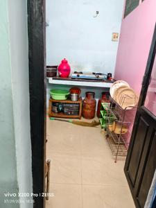 Kitchen Image of 600 Sq.ft 1 BHK Independent House for rent in Aminjikarai Chennai for Rs. 25000