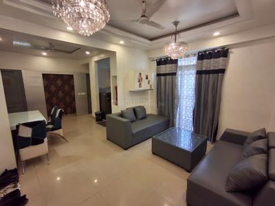 Hall Image of 1250 Sq.ft 3 BHK Apartment / Flat for rent in Amrapali Castle, Chi V Greater Noida for Rs. 33000