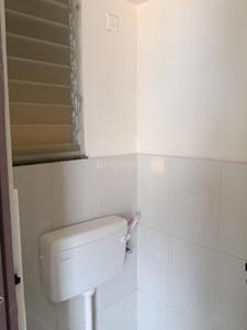Bathroom Image of 400 Sq.ft 1 BHK Apartment / Flat for rent in Skylark Apartments RVR 7A At Riverview City, Loni Kalbhor Pune for Rs. 9000