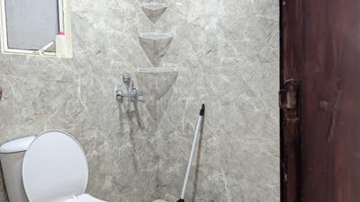 Image of 1490 Sq.ft 2.5 BHK Apartment / Flat for rent in Panchsheel Wellington, Crossings Republik, Ghaziabad for Rs. 22500