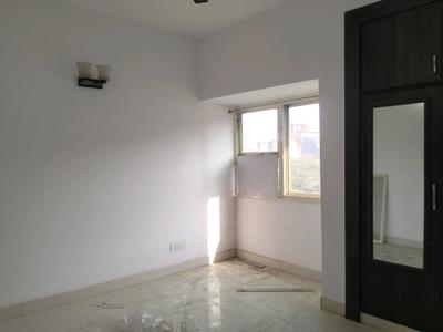 Bedroom Image of 900 Sq.ft 2 BHK Apartment / Flat for sale in Saraswati Kunj, Patparganj New Delhi for Rs. 13000000
