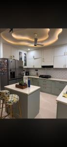Kitchen Image of 1300 Sq.ft 3 BHK Builder Floor for rent in Lajpat Nagar New Delhi for Rs. 65000