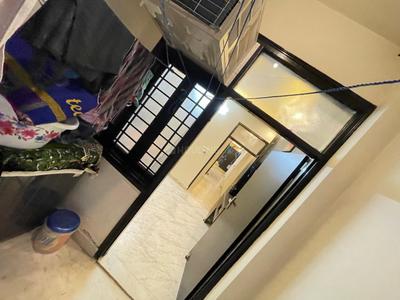 Kitchen Image of 1000 Sq.ft 2 BHK Builder Floor for sale in Mansarover Garden New Delhi for Rs. 12000000