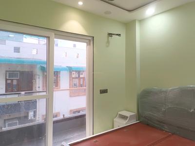 Bedroom Image of 830 Sq.ft 3 BHK Builder Floor for sale in Sector 23 Rohini New Delhi for Rs. 8500000