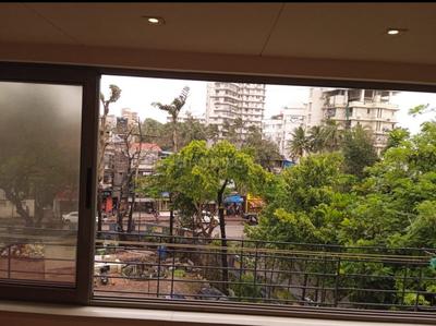 Balcony Image of 1600 Sq.ft 3 BHK Apartment / Flat for sale in Swaraj Homes Sealine Apartment, Bandra West Mumbai for Rs. 42500000