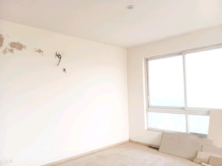 Vatika Sovereign Park Main Image 1