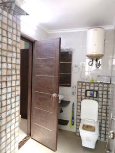Common Bathroom Image of 2200 Sq.ft 4 BHK Apartment / Flat for sale in Kamakshi Apartment, Sector 6 Dwarka New Delhi for Rs. 35200000
