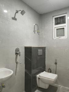 Common Bathroom Image of 1500 Sq.ft 3 BHK Apartment / Flat for sale in Vyom Residency, Noida Extension Greater Noida for Rs. 6250000