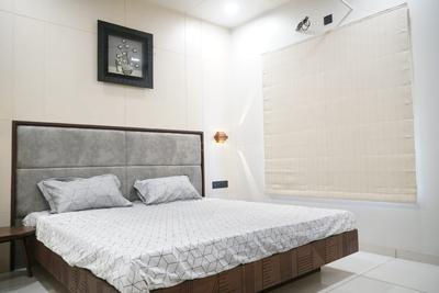 Bedroom Image of 1400 Sq.ft 3 BHK Apartment / Flat for sale in Shivam Eshanti Elegance, Bhayli Vadodara for Rs. 7500000