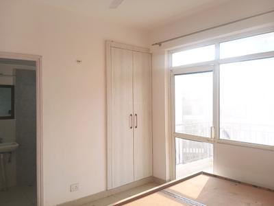 Bedroom Image of 735 Sq.ft 2 BHK Apartment / Flat for sale in Suncity Avenue 76, Sector 76 Gurgaon for Rs. 8140000