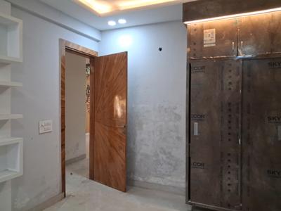 Bedroom Image of 1650 Sq.ft 3.5 BHK Apartment / Flat for sale in Capital Home 102, Sector 102 Noida for Rs. 7000000