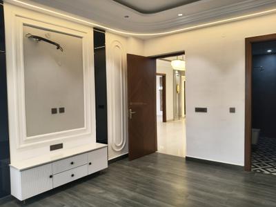 Bedroom Image of 1000 Sq.ft 2 BHK Builder Floor for sale in Sector 14 Gurgaon for Rs. 13000000