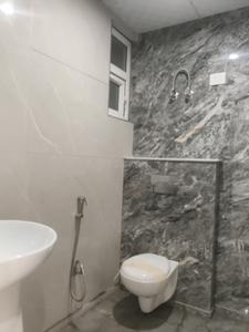 Common Bathroom Image of 1500 Sq.ft 3 BHK Apartment / Flat for sale in Vihaan Wardania, Noida Extension Greater Noida for Rs. 6340450