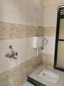 Common Bathroom Image of 650 Sq.ft 1 BHK Apartment / Flat for sale in Nerul Navi Mumbai for Rs. 12000000