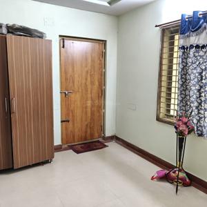 Bedroom Image of 1500 Sq.ft 3 BHK Apartment / Flat for sale in Sarpavaram Kakinada for Rs. 6600000