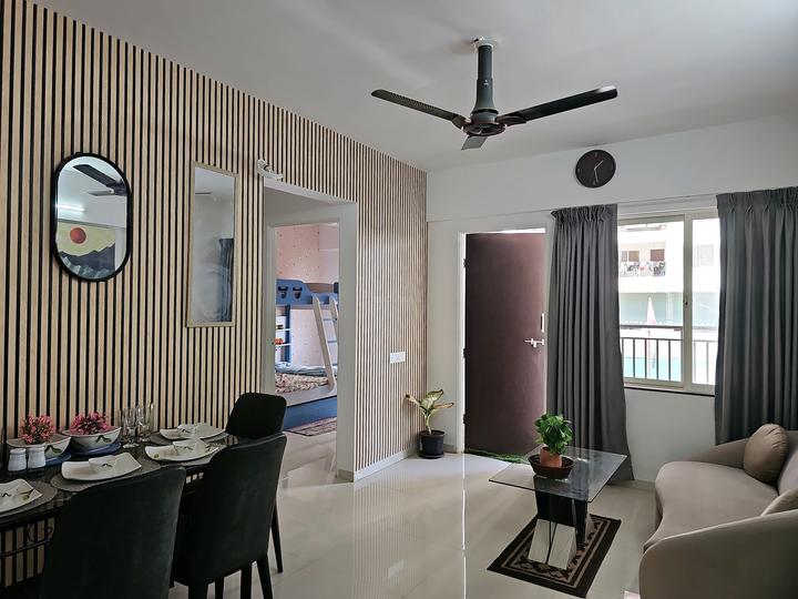 Meander Main Image 1