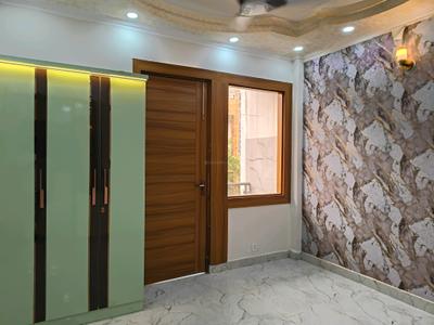Bedroom Image of 1350 Sq.ft 3 BHK Builder Floor for sale in Indirapuram Ghaziabad for Rs. 10500000
