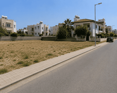 Image of 3150 Sq.ft Residential Plot / Land for sale in Sector 28, Faridabad for Rs. 65000000