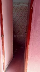 Bathroom Image of 800 Sq.ft 1 BHK Independent House for rent in Seelapadi Dindigul for Rs. 6500