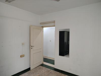 Bedroom Image of 999 Sq.ft 2 BHK Apartment / Flat for sale in Hiranandani Meadows, Thane West Thane for Rs. 19000000
