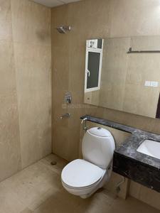 Bathroom Image of 750 Sq.ft 2 BHK Apartment / Flat for rent in Eldeco Accolade, Sector 2 Sohna for Rs. 28000