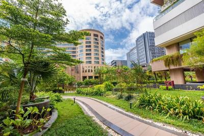 Image of 12438 Sq.ft 8 BHK Apartment / Flat for sale in Sunteck Signature Island, Bandra East, Mumbai for Rs. 550000000
