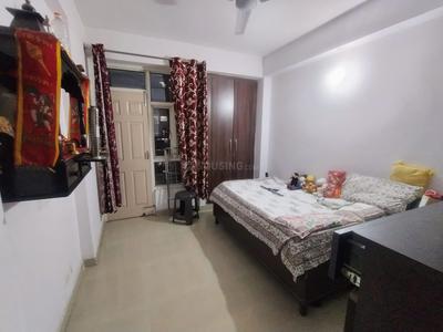 Bedroom Image of 2000 Sq.ft 3 BHK Builder Floor for rent in Sector 39 Noida for Rs. 65000