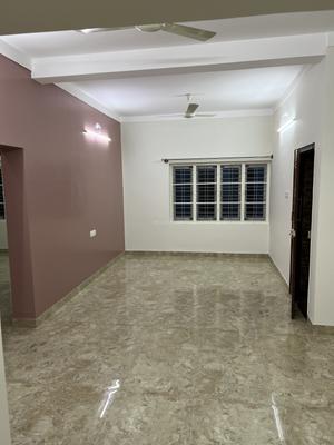 Hall Image of 1200 Sq.ft 2 BHK Builder Floor for rent in Ejipura Bengaluru for Rs. 40000