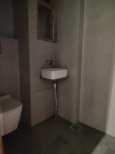 Common Bathroom Image of 1250 Sq.ft 3 BHK Apartment / Flat for rent in Rajpur Khurd Extension New Delhi for Rs. 35000