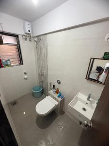 Bathroom Image of Mikasha PG  in Mulund West, Mumbai