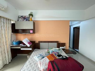 Bedroom Image of 2200 Sq.ft 4 BHK Apartment / Flat for sale in Riviera Tower, Vasai West Vasai for Rs. 21000000