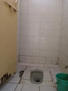 Common Bathroom Image of 580 Sq.ft 1 RK Apartment / Flat for sale in Shaniwar Peth Pune for Rs. 6100000
