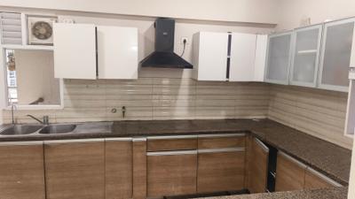 Kitchen Image of 1827 Sq.ft 3 BHK Apartment / Flat for rent in ABA Cleo County, Sector 121 Noida for Rs. 65000
